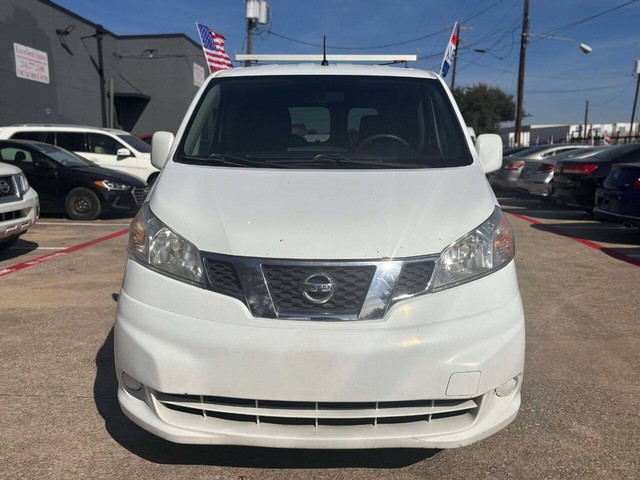 more details - nissan nv200