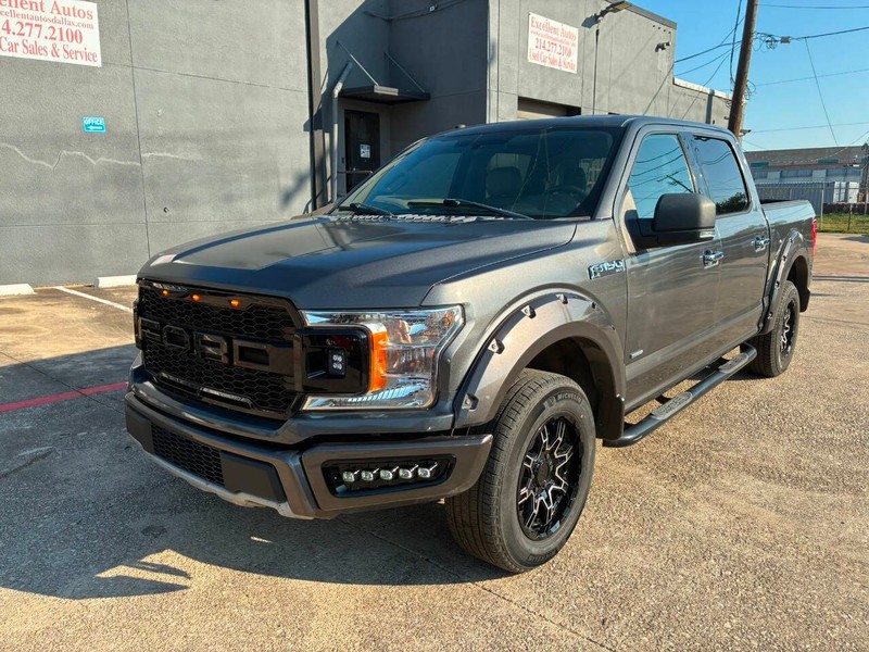 Ford F-150 Vehicle Full-screen Gallery Image 02