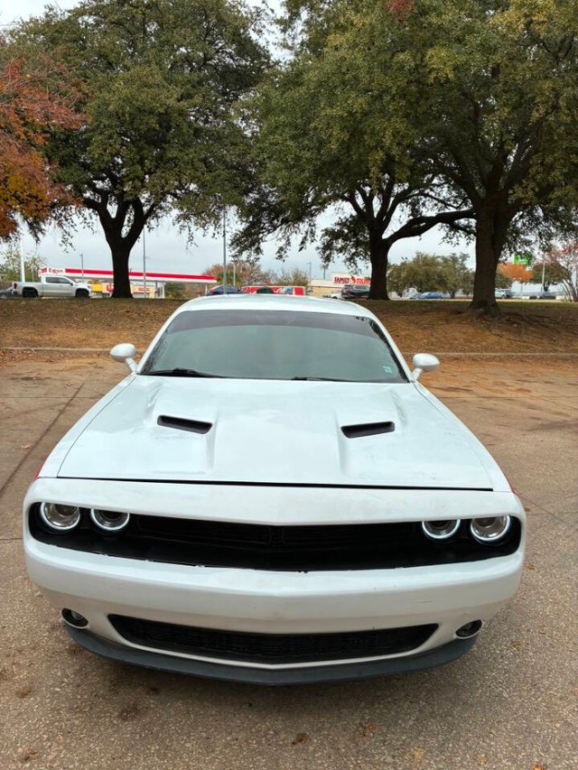 more details - dodge challenger