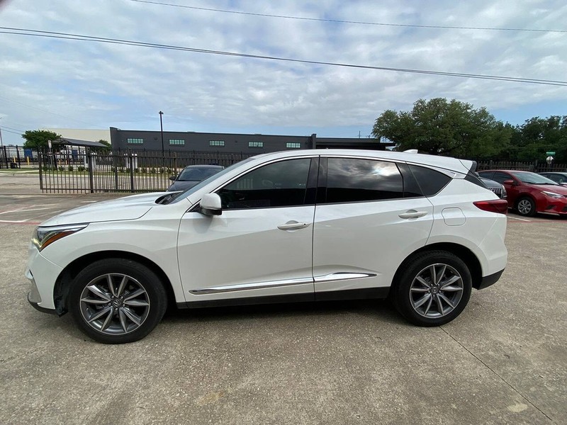 Acura RDX Vehicle Full-screen Gallery Image 03
