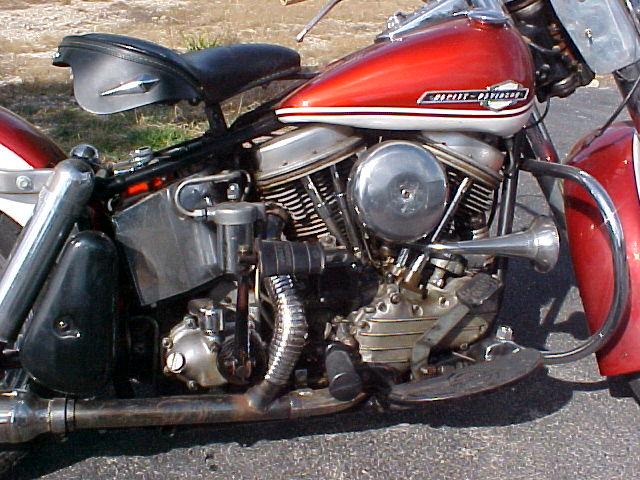 Harley-Davidson Duoglide Vehicle Full-screen Gallery Image 05