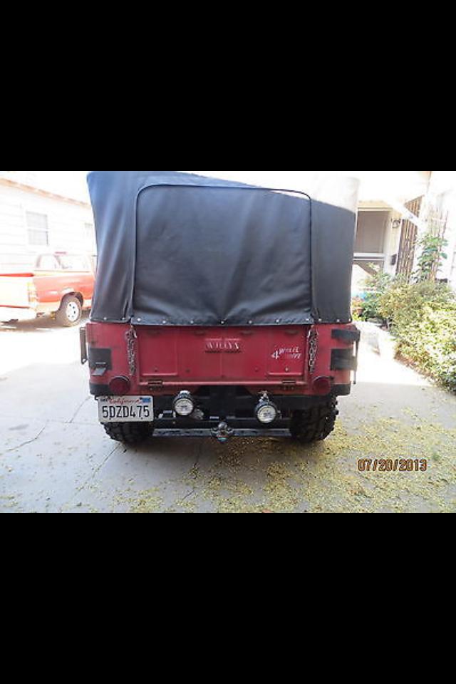 Jeep CJ-5 Vehicle Full-screen Gallery Image 03