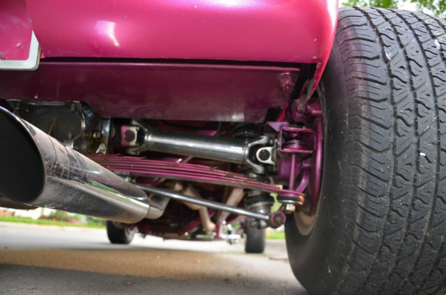 Plymouth PB Coupe Vehicle Full-screen Gallery Image 02