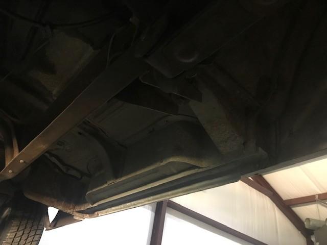 Ford F-100 Vehicle Full-screen Gallery Image 10