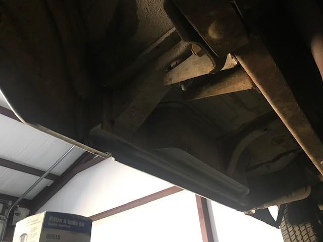 Ford F-100 Vehicle Full-screen Gallery Image 11