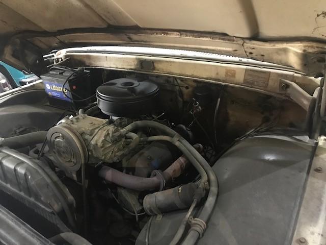 Ford F-100 Vehicle Full-screen Gallery Image 16