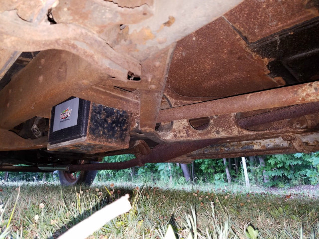 Plymouth   Vehicle Full-screen Gallery Image 10