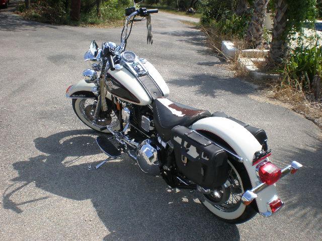 Harley-Davidson FLSTN Moo Glide Vehicle Full-screen Gallery Image 03