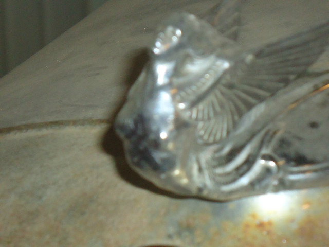 Plymouth PB Coupe Vehicle Full-screen Gallery Image 05