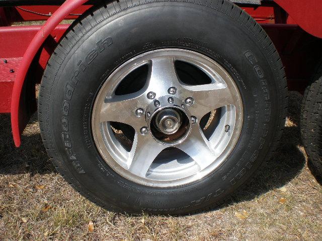 Boat Trailer - 42 Foot Vehicle Full-screen Gallery Image 05