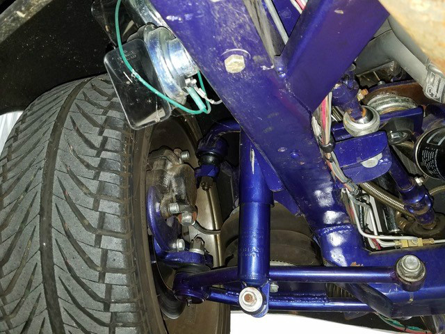 Ford Convertible Sedan Vehicle Full-screen Gallery Image 18