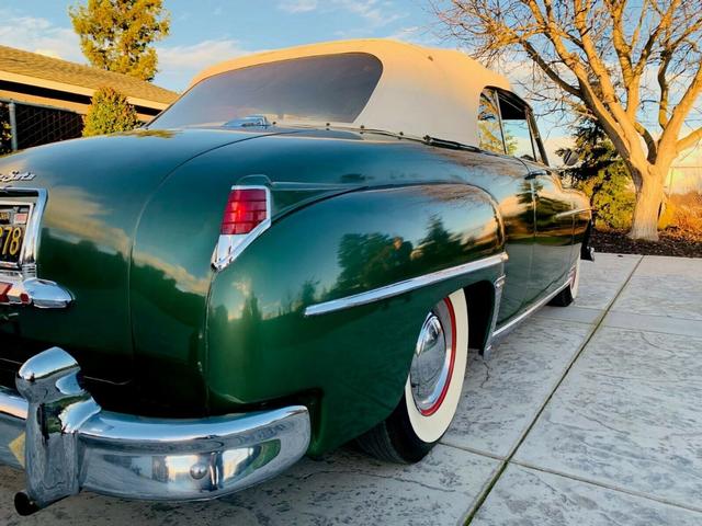 Other  Vehicle Full-screen Gallery Image 06