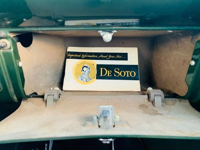 Other  Vehicle Full-screen Gallery Image 07