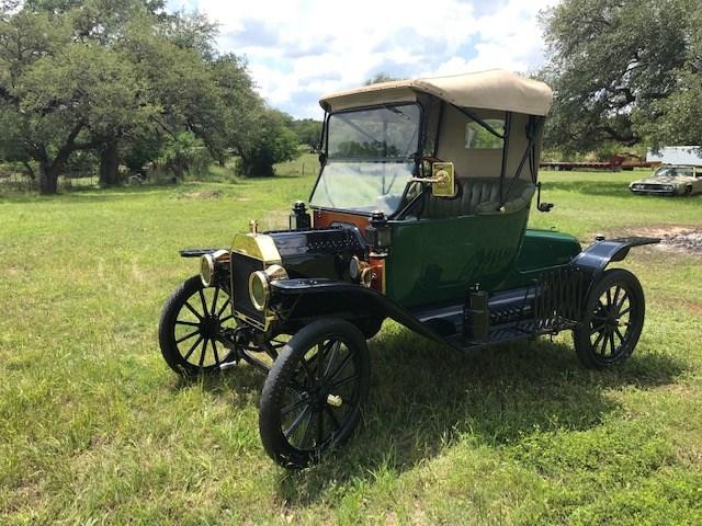 Ford Model T Vehicle Full-screen Gallery Image 03