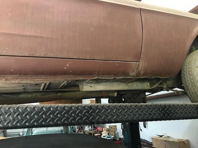 Ford Mustang Vehicle Full-screen Gallery Image 08