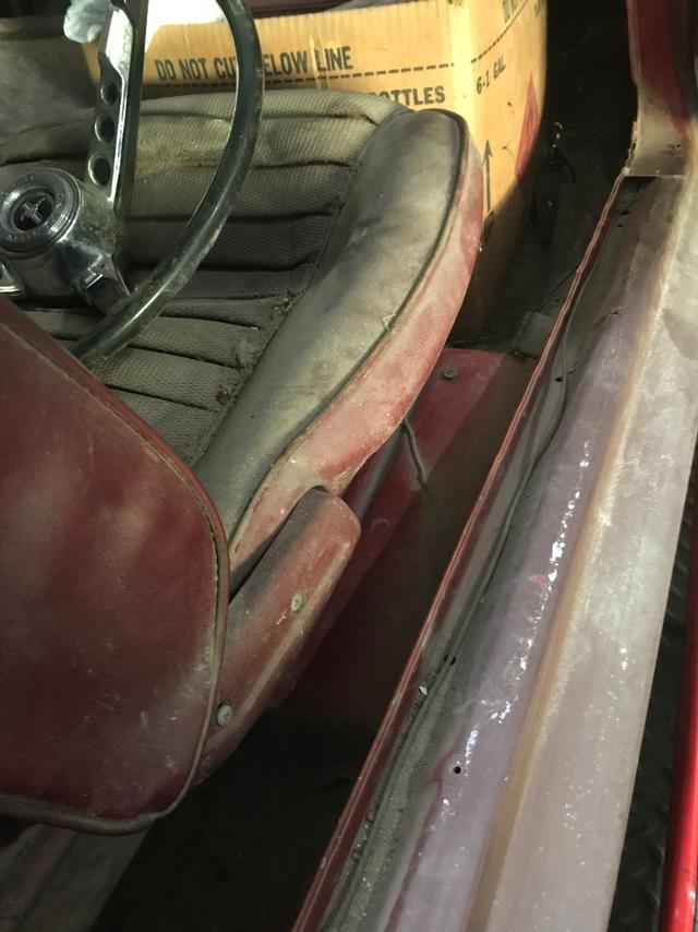 Ford Mustang Vehicle Full-screen Gallery Image 28