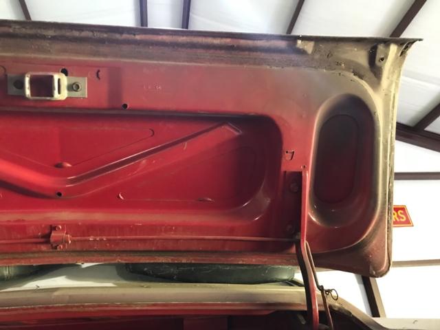 Ford Mustang Vehicle Full-screen Gallery Image 33