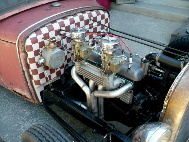 Ford 1/2 Ton Trucks Vehicle Full-screen Gallery Image 03