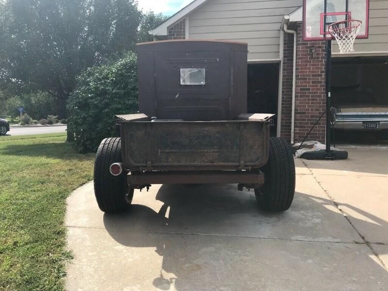 Ford 1/2 Ton Trucks Vehicle Full-screen Gallery Image 06