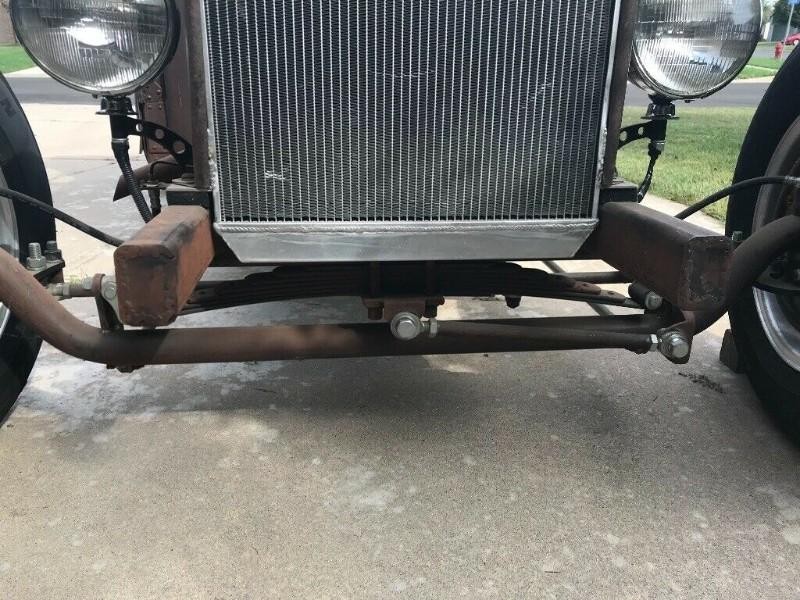 Ford 1/2 Ton Trucks Vehicle Full-screen Gallery Image 12