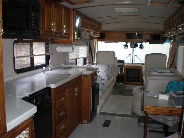 American Eagle 39AF Vehicle Full-screen Gallery Image 06