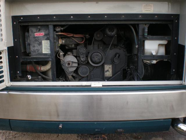 American Eagle 39AF Vehicle Full-screen Gallery Image 09