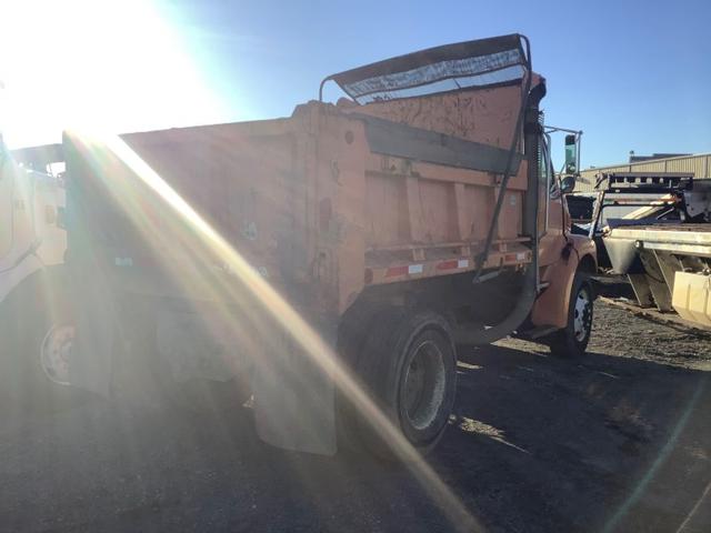 Sterling  Vehicle Full-screen Gallery Image 02