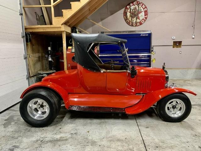 Ford Model T Vehicle Full-screen Gallery Image 07