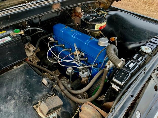 Ford F-100 Vehicle Full-screen Gallery Image 11