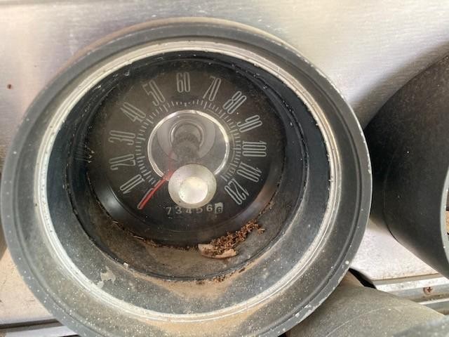 Ford Thunderbird Vehicle Full-screen Gallery Image 05