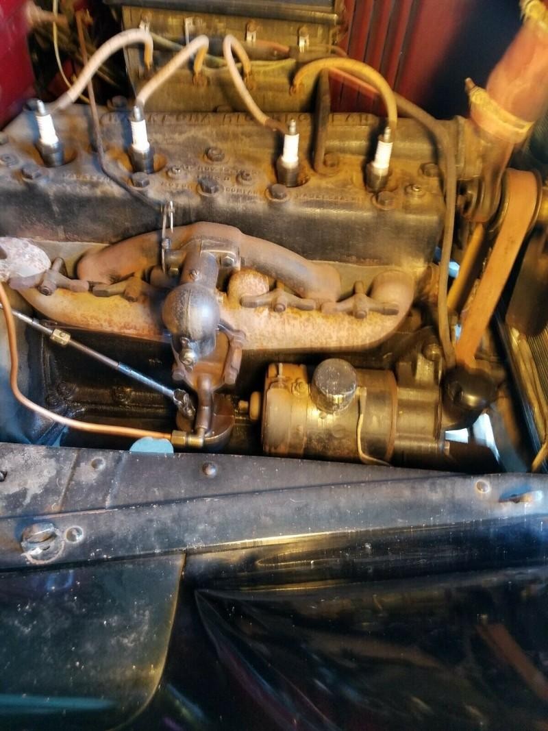 Ford T Roadster Vehicle Full-screen Gallery Image 12