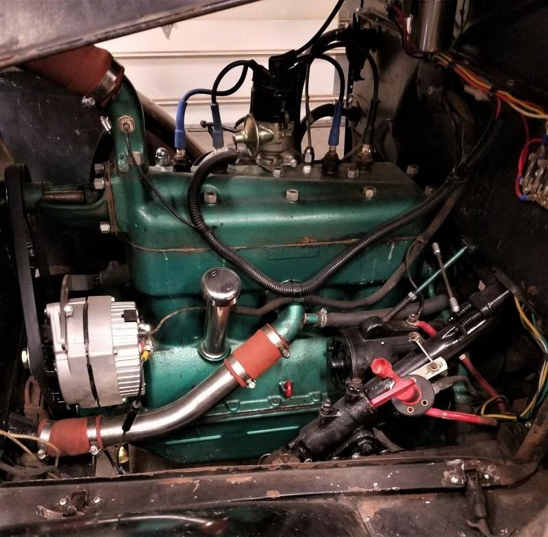 Ford 1/2 Ton Trucks Vehicle Full-screen Gallery Image 03