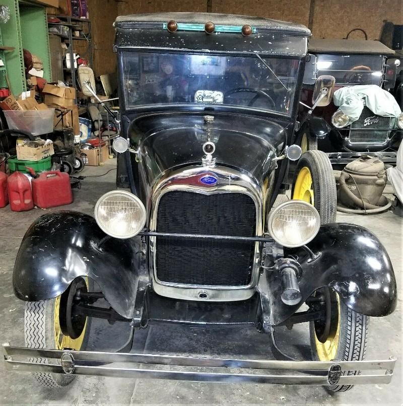 Ford 1/2 Ton Trucks Vehicle Full-screen Gallery Image 06