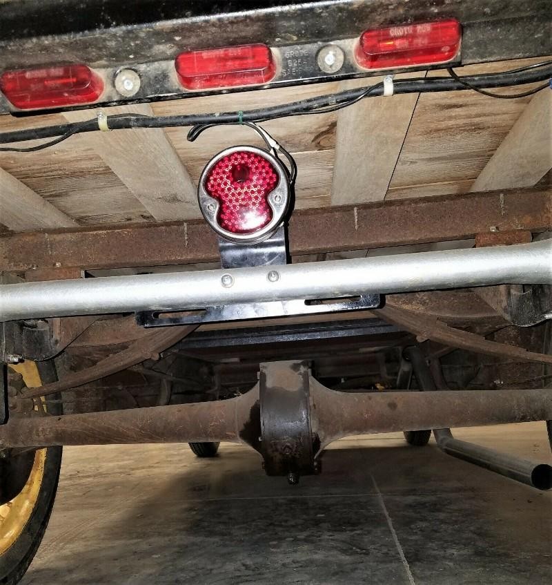 Ford 1/2 Ton Trucks Vehicle Full-screen Gallery Image 08