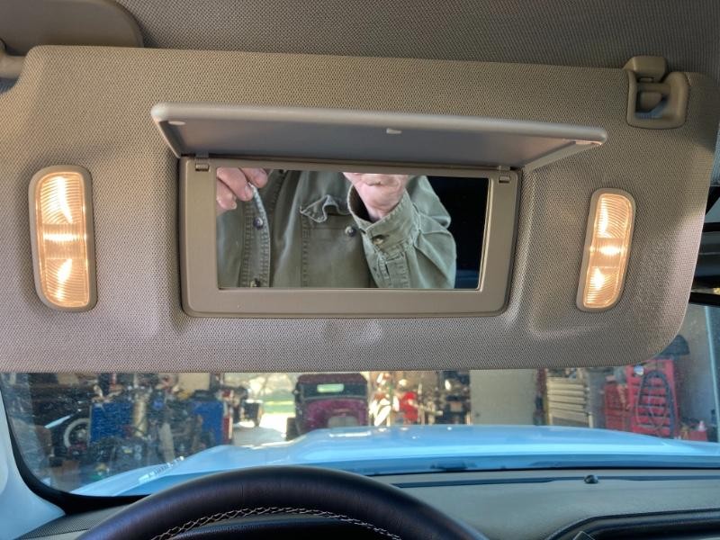 Chevrolet Silverado 2500HD Vehicle Full-screen Gallery Image 07