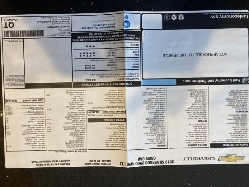 Chevrolet Silverado 2500HD Vehicle Full-screen Gallery Image 28