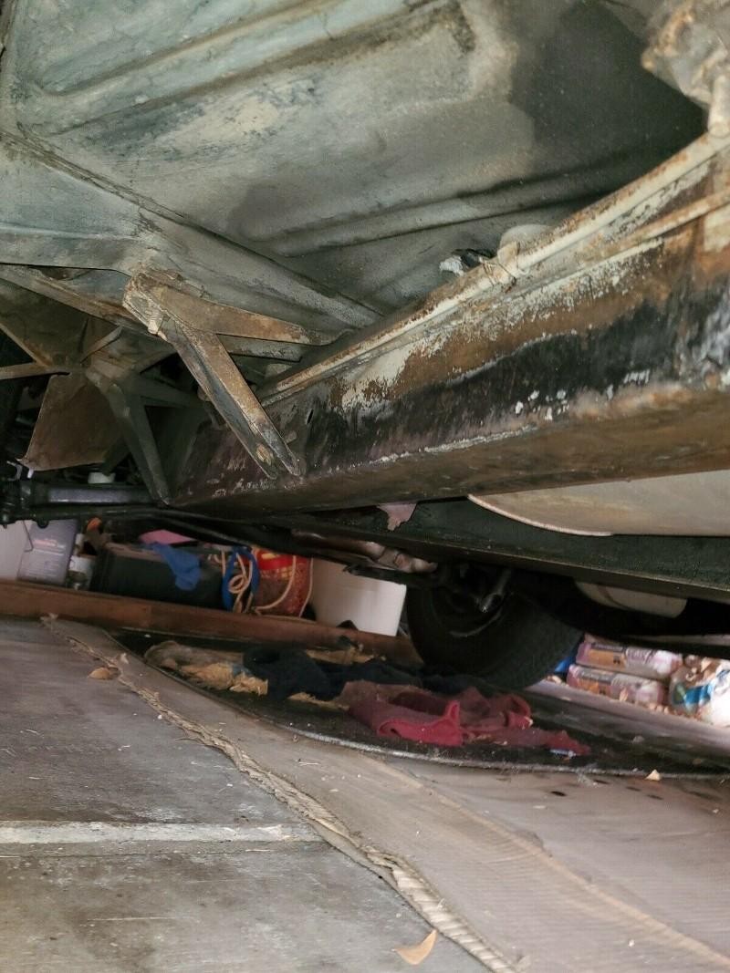 Ford Thunderbird Vehicle Full-screen Gallery Image 10