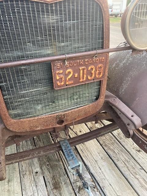 Ford Model A Vehicle Full-screen Gallery Image 05