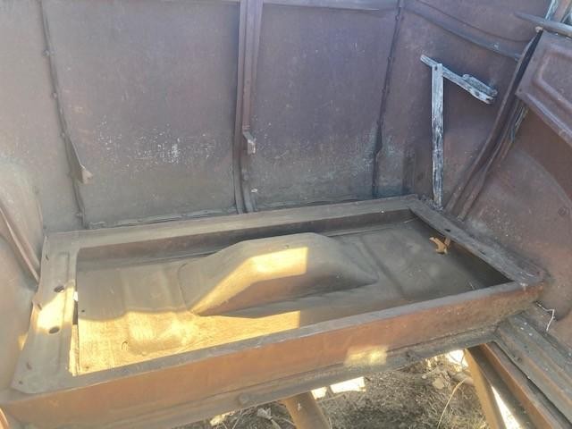 Ford Model A Vehicle Full-screen Gallery Image 11