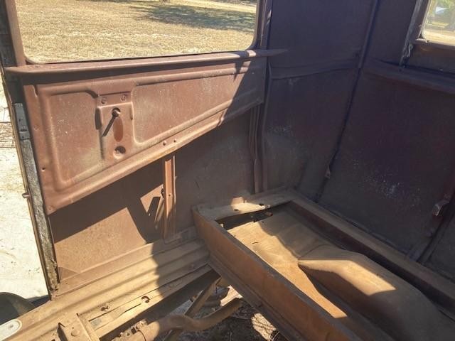 Ford Model A Vehicle Full-screen Gallery Image 15