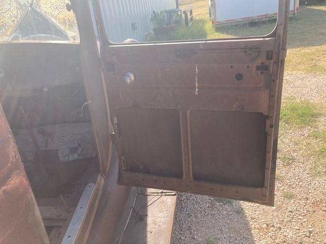 Ford Model A Vehicle Full-screen Gallery Image 23