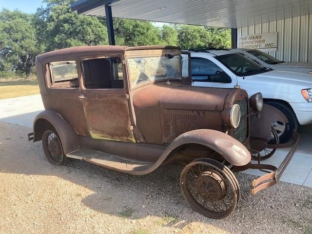 Ford Model A Vehicle Full-screen Gallery Image 25