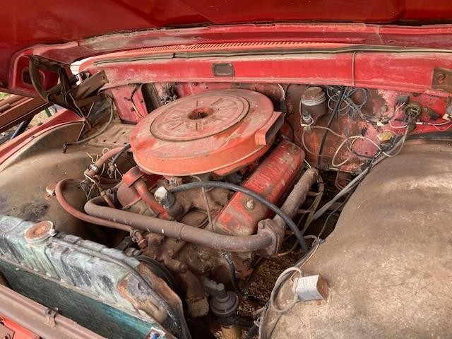 Ford F-100 Vehicle Full-screen Gallery Image 05