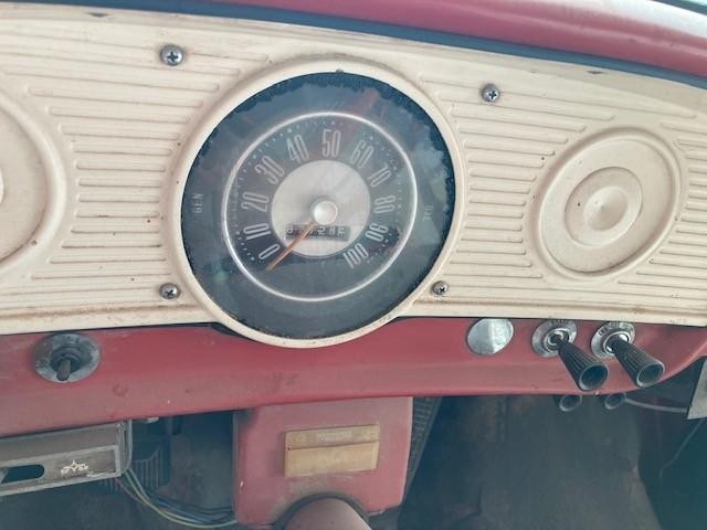 Ford F-100 Vehicle Full-screen Gallery Image 09