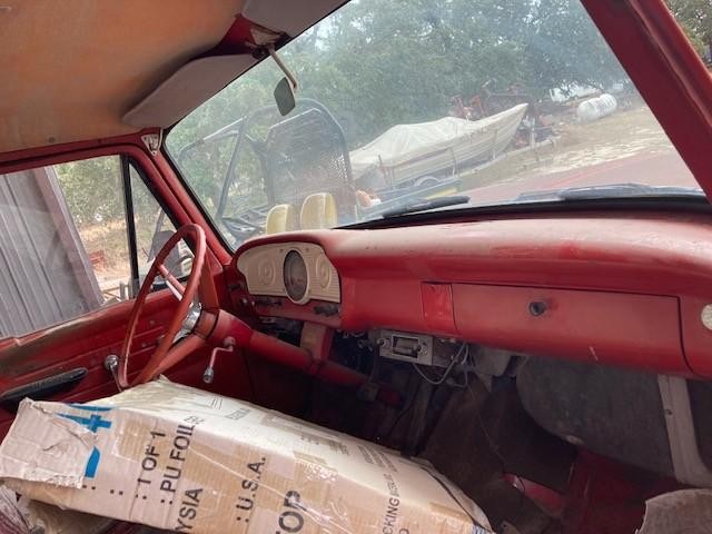 Ford F-100 Vehicle Full-screen Gallery Image 13