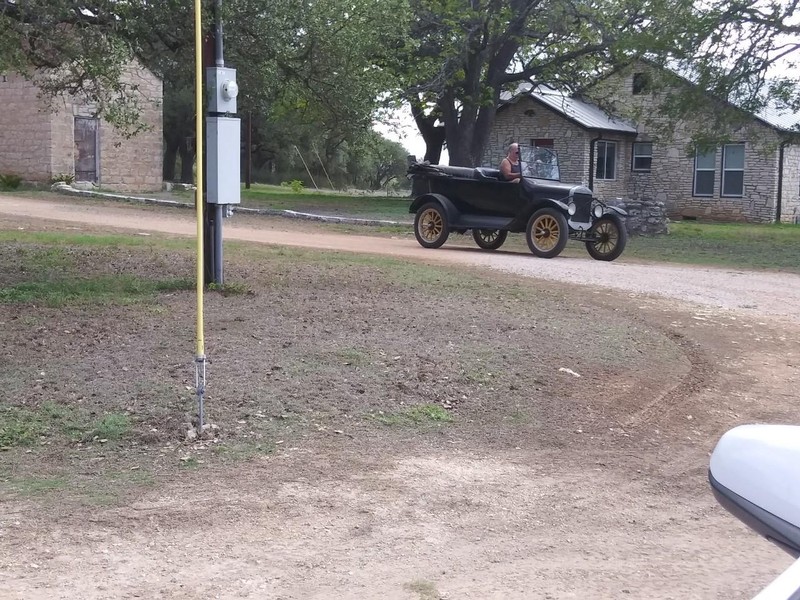 Ford T Vehicle Full-screen Gallery Image 07