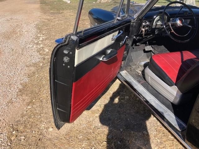 Ford Sunliner Vehicle Full-screen Gallery Image 08