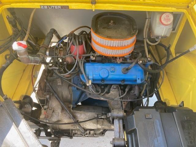 Ford  Vehicle Full-screen Gallery Image 11