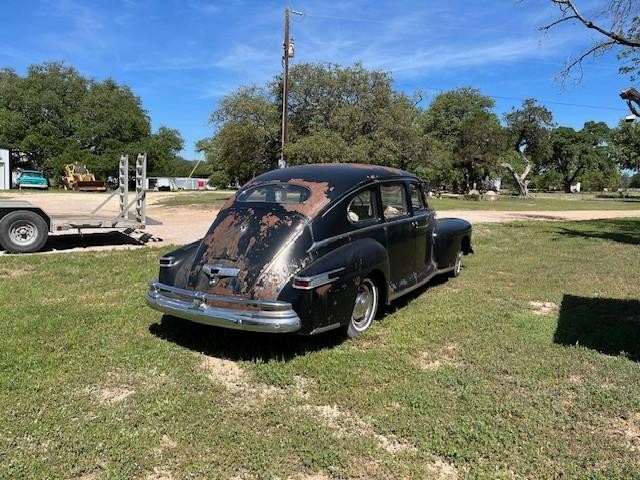 Lincoln  Vehicle Full-screen Gallery Image 10