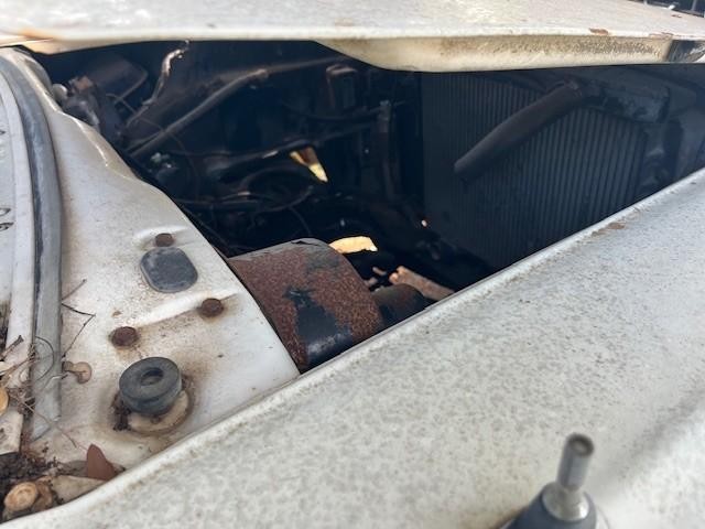 Ford   Vehicle Full-screen Gallery Image 05